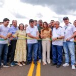Rafael Fonteles inaugura novo asfalto da PI-320 e autoriza mais R$ 4 milhões em obras para Nossa Senhora de Nazaré