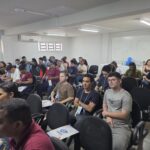 Dia da Física reúne estudantes em atividades de divulgação científica na Uespi