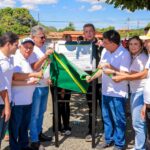 Rafael Fonteles entrega 10 ruas asfaltadas, praça revitalizada e brinquedopraça em Lagoinha do Piauí